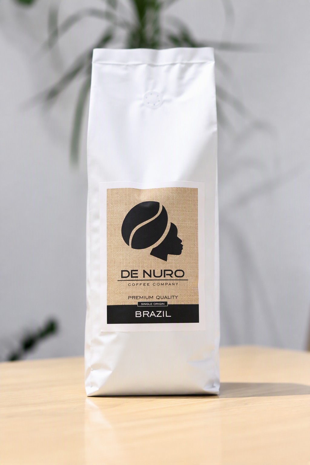 De Nuro Brazil single origin coffee bag